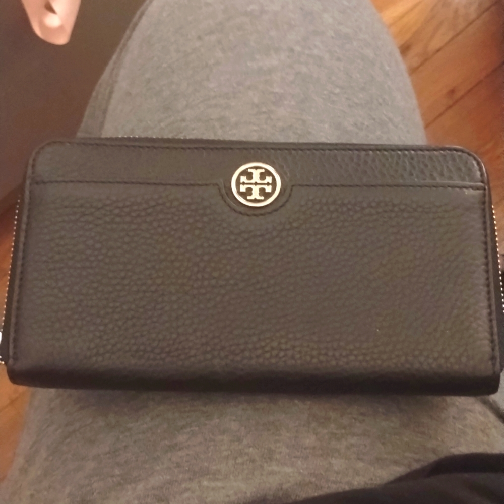 Tory Burch Wallet